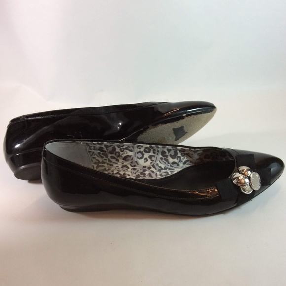COACH Black Patent Leather Pointy Toed Flats Sz9B - Picture 6 of 8